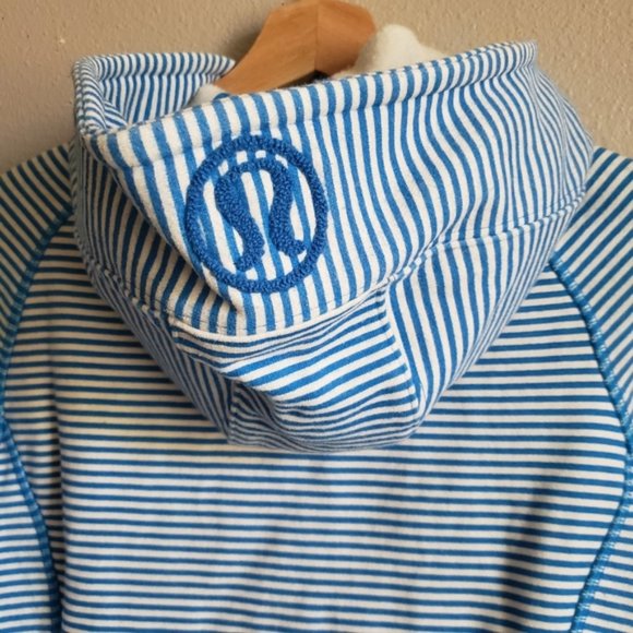 Lululemon THIS ITEM IS SOLD - Picture 5 of 7